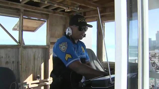 For Miami Beach Spring Breakers The Dj Is Also A Police Officer