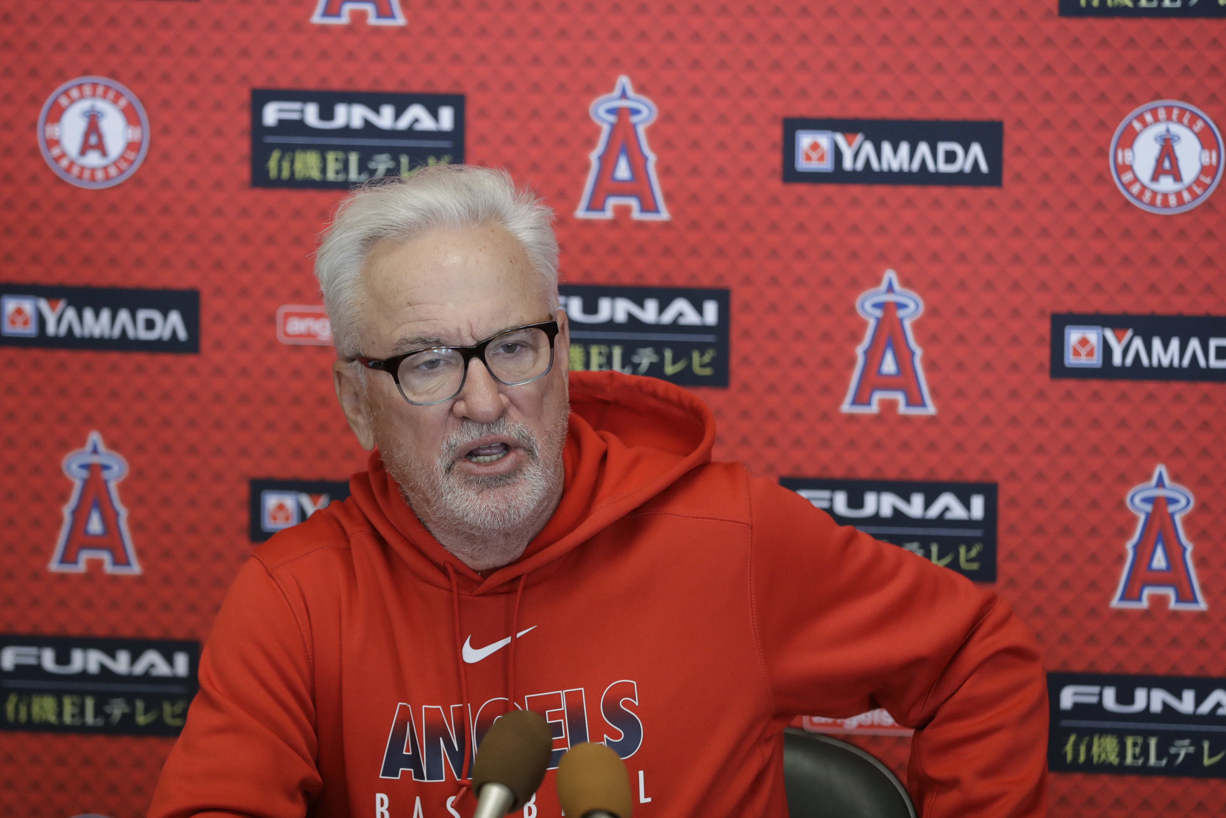 Angels Firing Brad Ausmus After 1 Season Clearly Indicates They're Going  After Joe Maddon