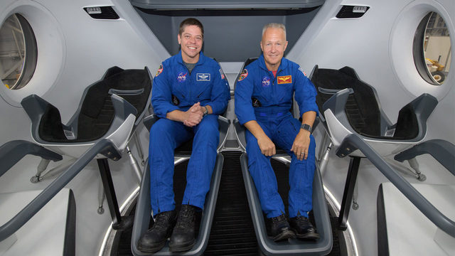 Spacex Launches Destroys Rocket Intentionally To Test Astronaut Capsule Emergency Abort System