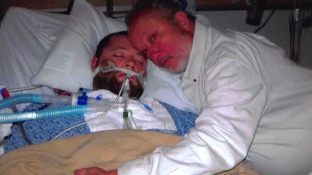 Father, son involved in hospital standoff speak to KPRC 2